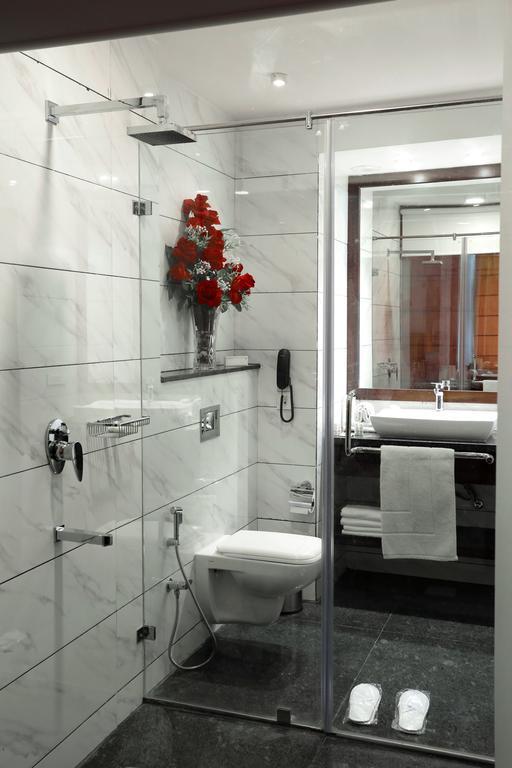 Hotel Sunbeam Premium Zirakpur Exteriér fotografie