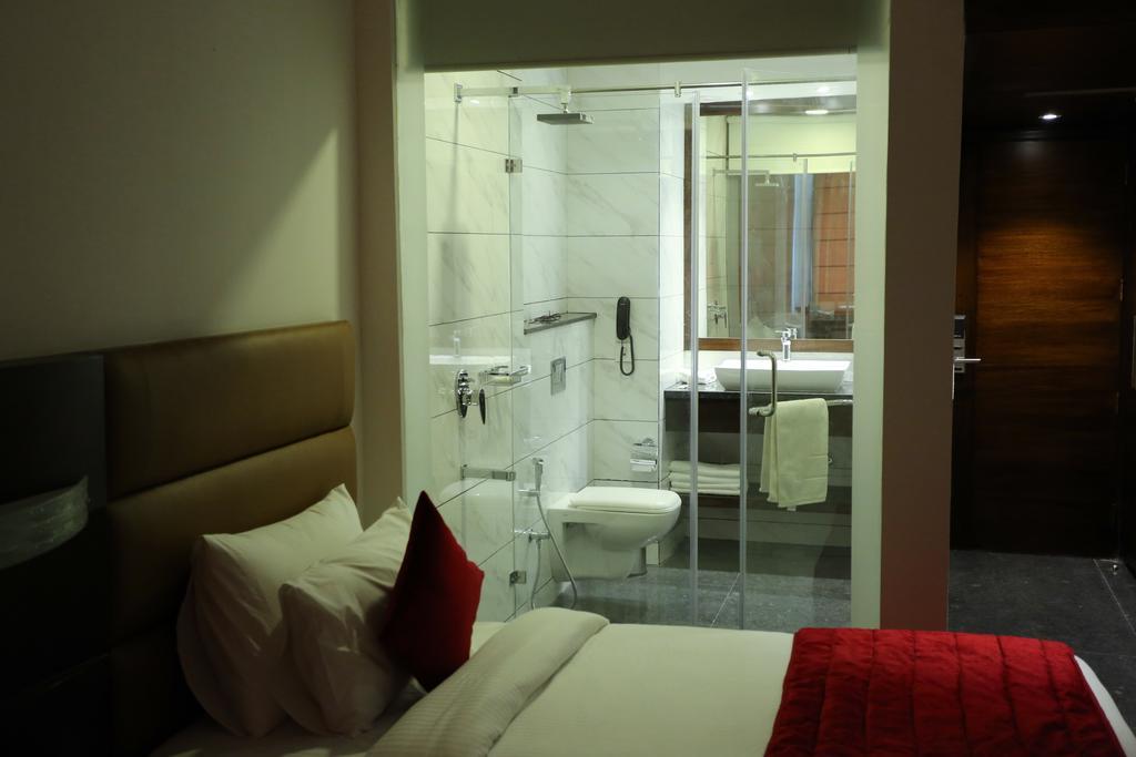 Hotel Sunbeam Premium Zirakpur Exteriér fotografie